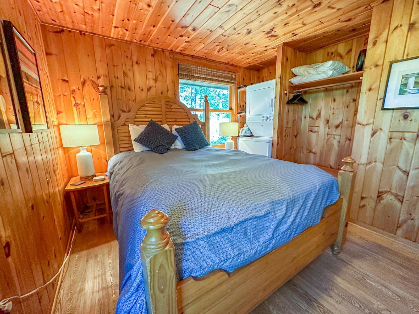 Baileys On The Lake By Cascade Vacation Rentals Лутсен Екстериор снимка